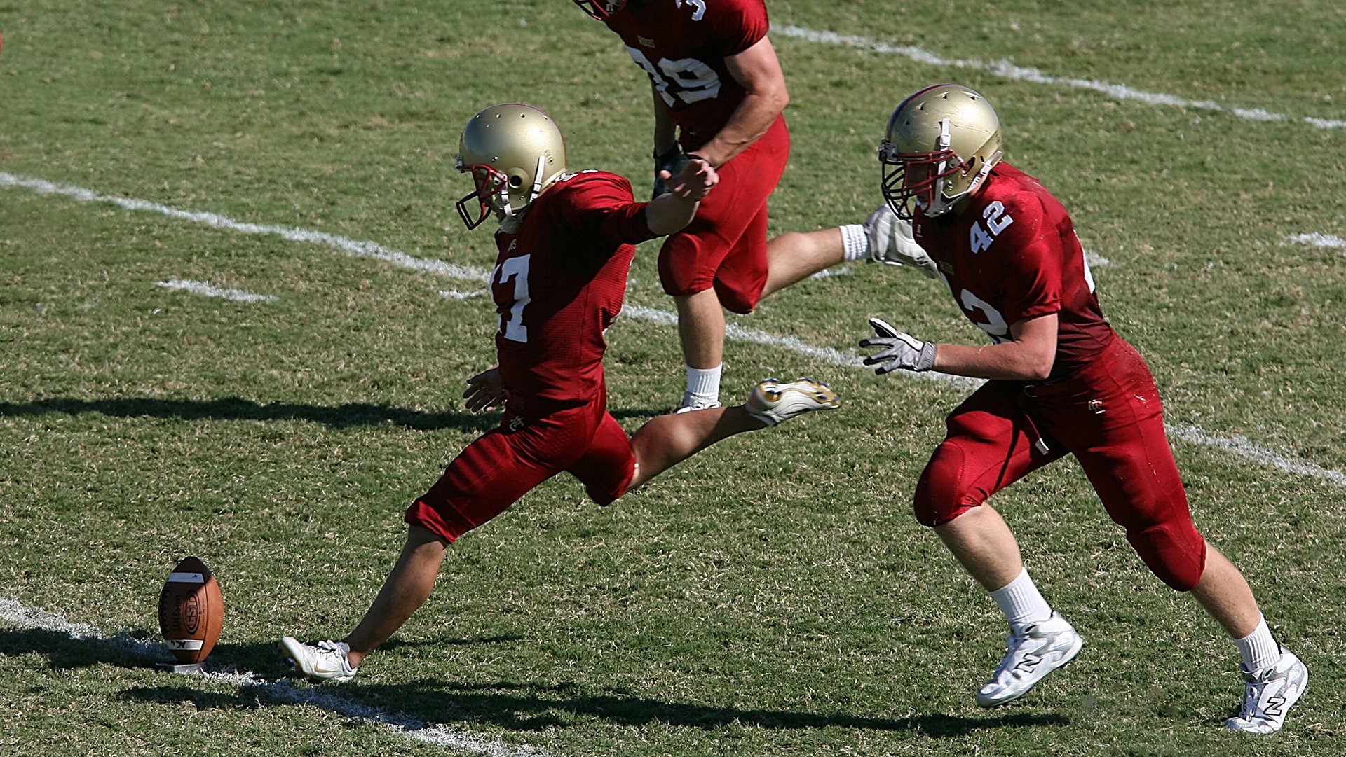 爱游戏官方网站-西甲金靴榜格局生变，射手榜领跑者更迭，西甲金靴最多的球员